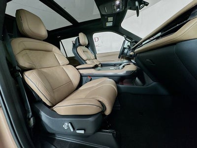 2025 Lincoln Navigator L Black Label