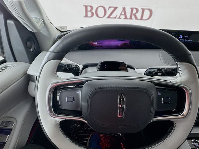 2025 Lincoln Navigator L Black Label