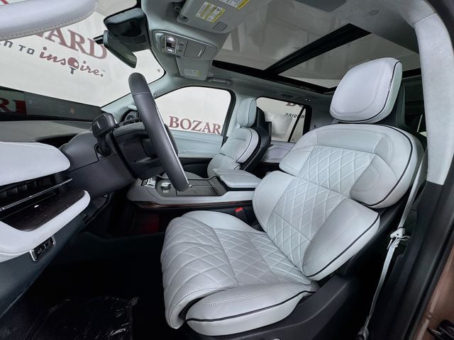 2025 Lincoln Navigator L Black Label