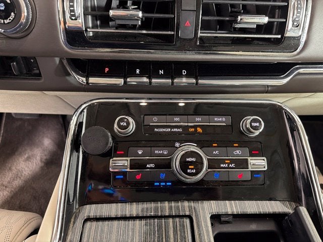 2020 Lincoln Navigator L Black Label