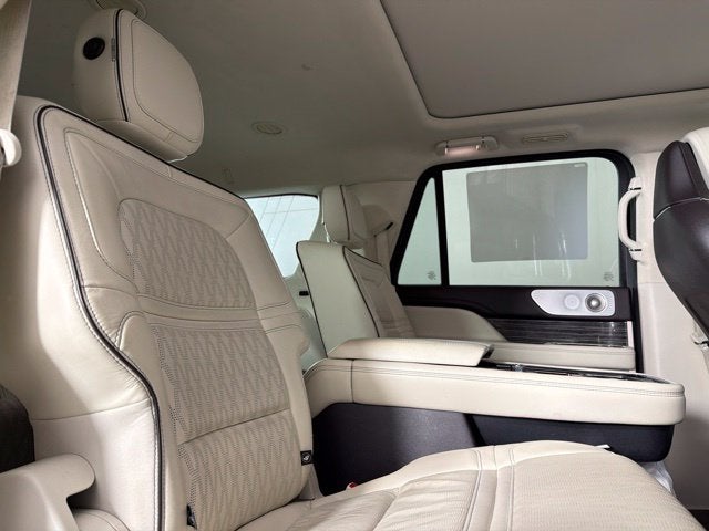 2020 Lincoln Navigator L Black Label
