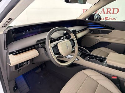 2025 Lincoln Nautilus Reserve