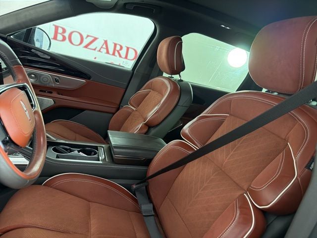 2024 Lincoln Nautilus Black Label