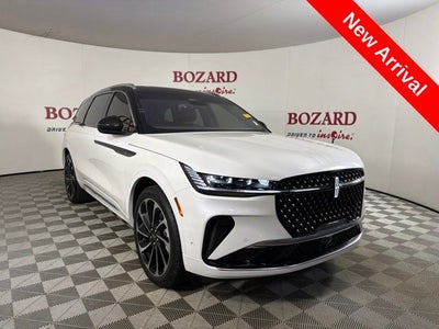 2024 Lincoln Nautilus Black Label