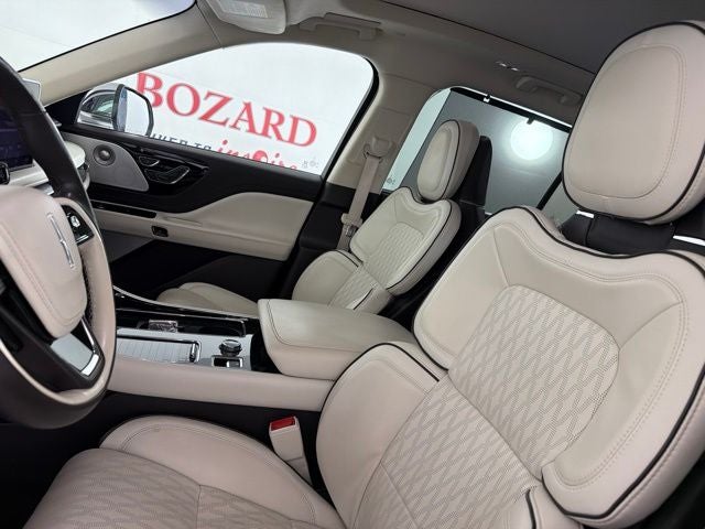 2021 Lincoln Aviator Plug-In Hybrid Black Label Grand Touring