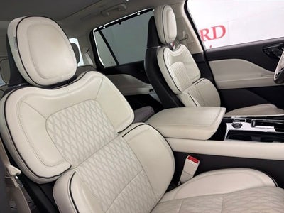2021 Lincoln Aviator Plug-In Hybrid Black Label Grand Touring