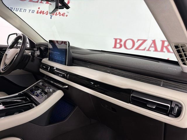 2021 Lincoln Aviator Plug-In Hybrid Black Label Grand Touring