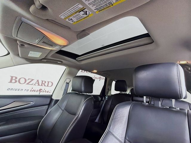 2017 INFINITI QX60 Base