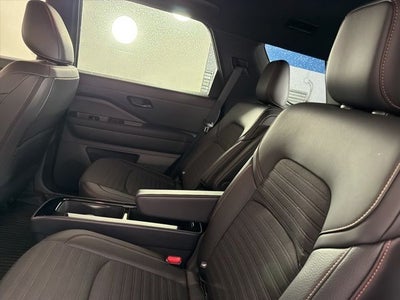 2025 Nissan Pathfinder Rock Creek