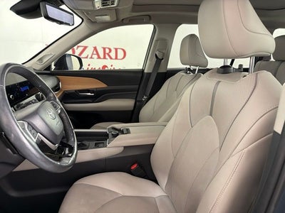 2024 Toyota Grand Highlander Platinum