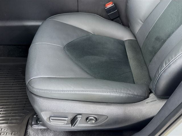 2025 Toyota Grand Highlander Hybrid MAX Platinum