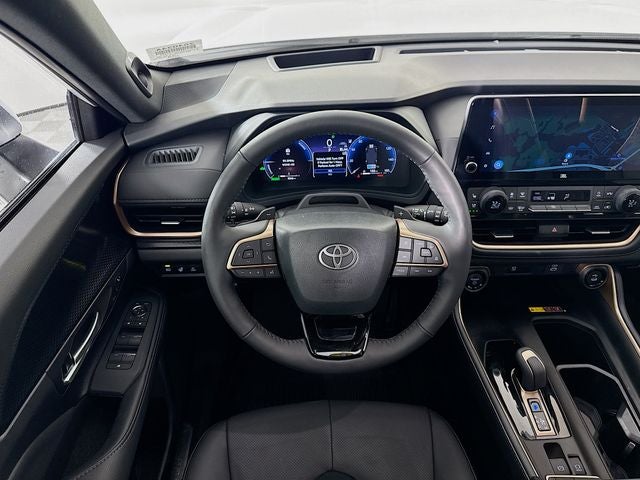 2025 Toyota Grand Highlander Hybrid MAX Platinum