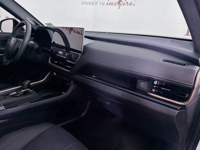 2025 Toyota Grand Highlander Hybrid MAX Platinum