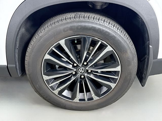 2025 Toyota Grand Highlander Hybrid MAX Platinum