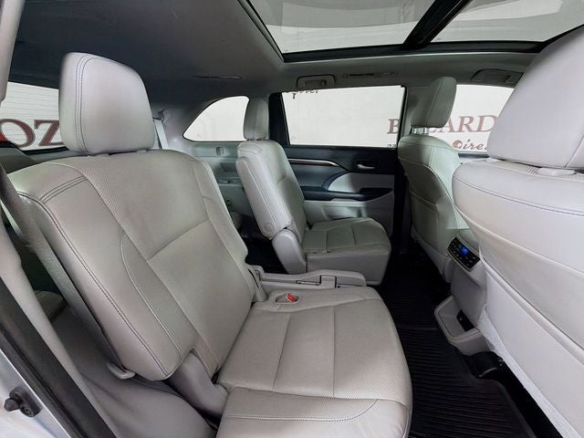 2015 Toyota Highlander Limited Platinum V6