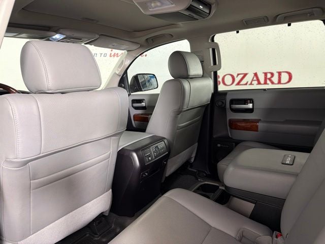 2022 Toyota Sequoia Platinum