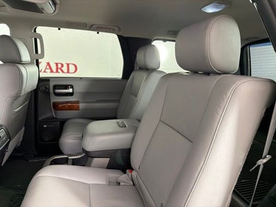 2022 Toyota Sequoia Platinum