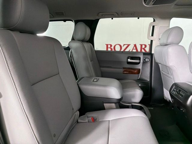2022 Toyota Sequoia Platinum