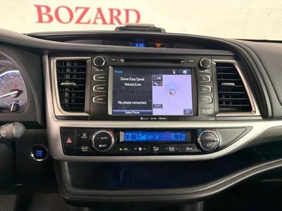 2019 Toyota Highlander SE