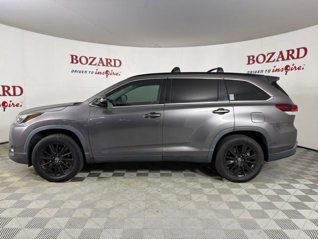 2019 Toyota Highlander SE