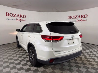 2017 Toyota Highlander LE