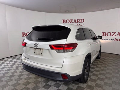 2017 Toyota Highlander LE