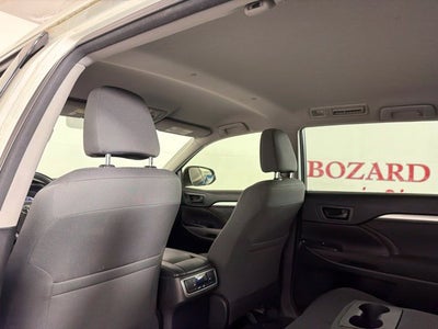 2017 Toyota Highlander LE
