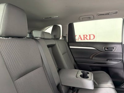2017 Toyota Highlander LE