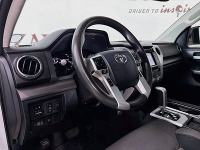 2018 Toyota Tundra SR5