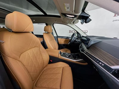 2024 BMW X7 xDrive40i