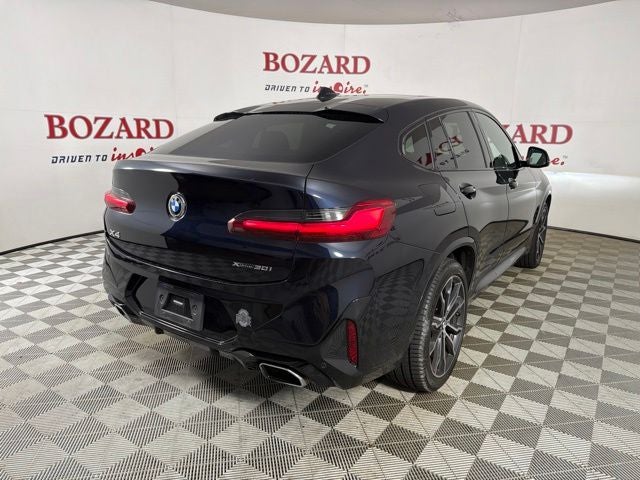 2022 BMW X4 xDrive30i