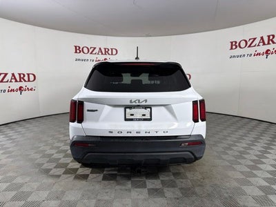 2022 Kia Sorento LX