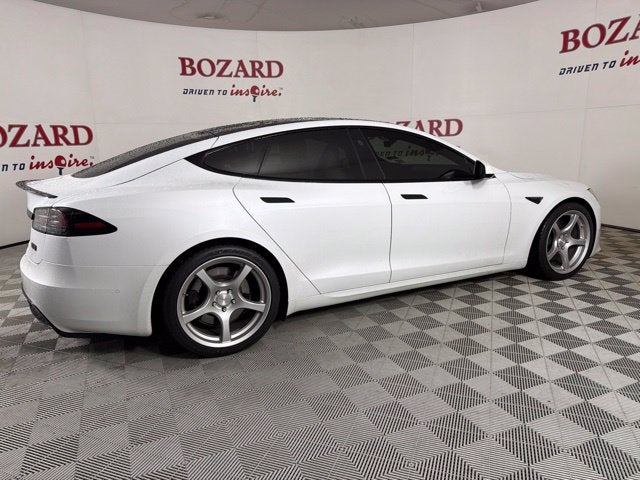 2022 Tesla Model S Plaid