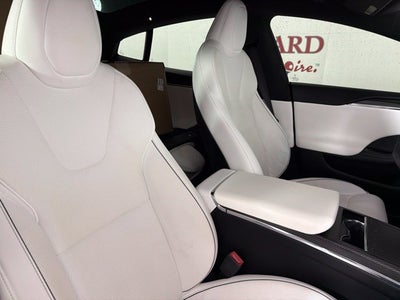 2022 Tesla Model S Plaid