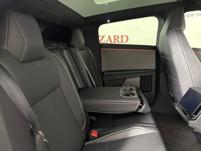 2025 Tesla Cybertruck Base