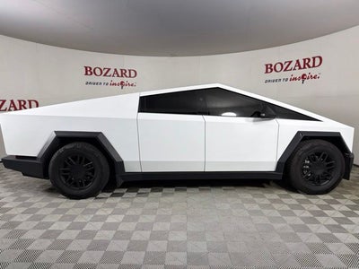 2025 Tesla Cybertruck Base