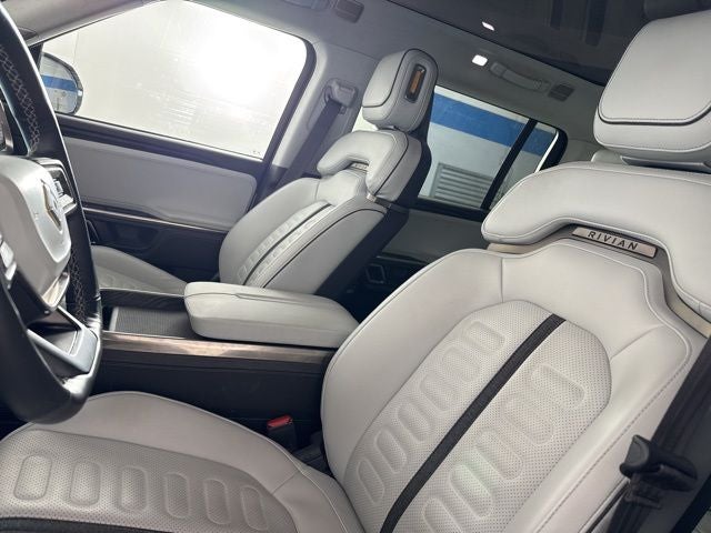 2023 Rivian R1S Launch Edition