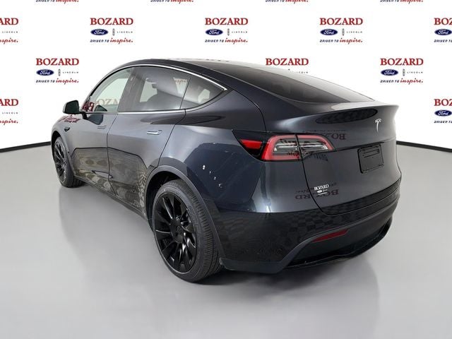 2024 Tesla Model Y Standard Range