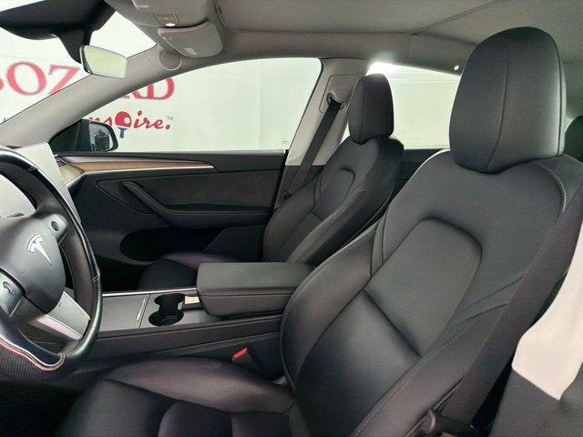 2024 Tesla Model Y Performance