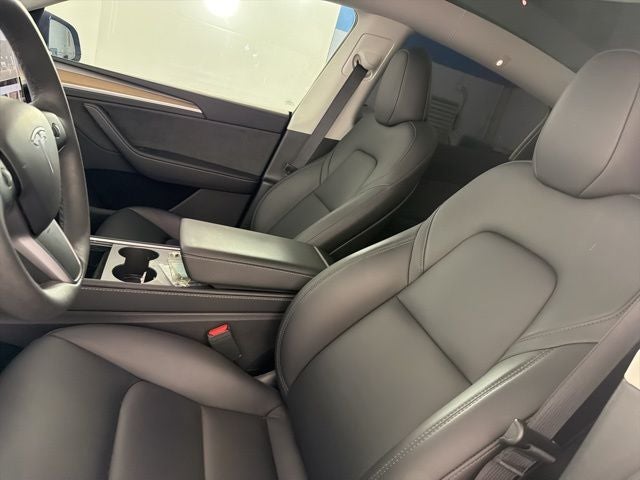 2024 Tesla Model Y Performance