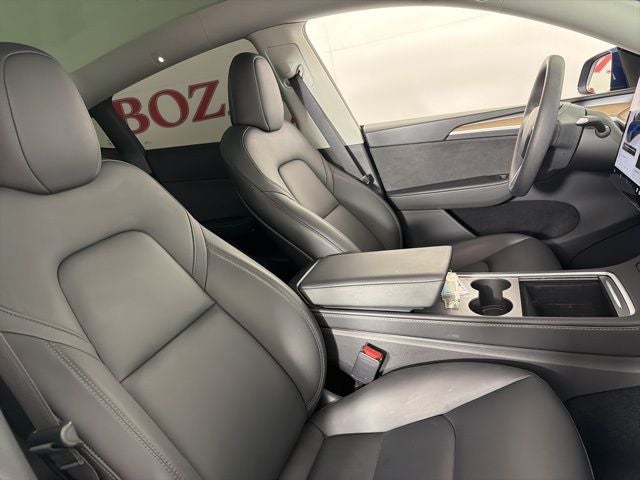 2024 Tesla Model Y Performance