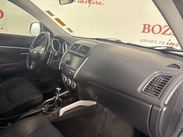 2011 Mitsubishi Outlander Sport SE