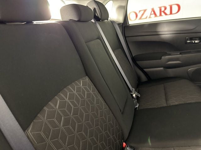 2022 Mitsubishi Outlander Sport 2.0 LE