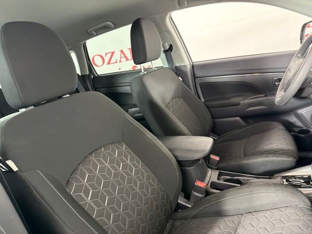 2024 Mitsubishi Outlander Sport 2.0 ES
