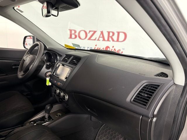 2024 Mitsubishi Outlander Sport 2.0 ES
