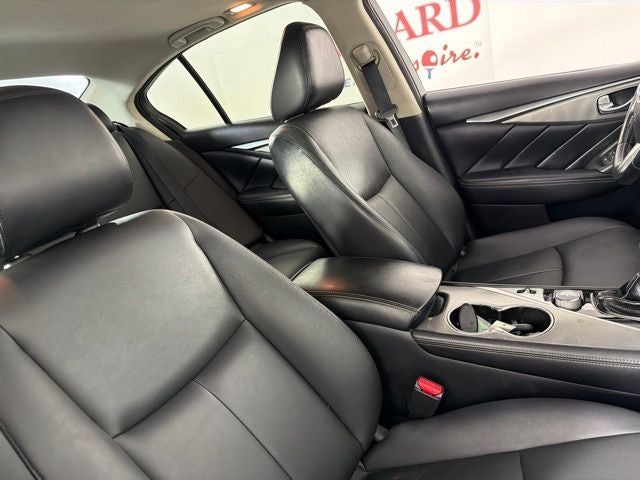 2016 INFINITI Q50 2.0t Premium