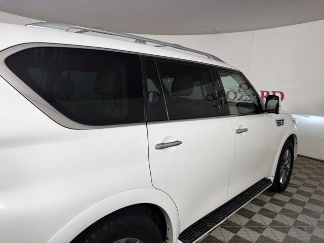 2021 INFINITI QX80 LUXE