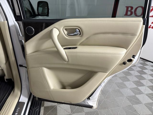 2021 INFINITI QX80 LUXE