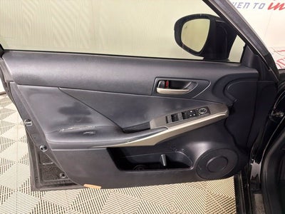 2018 Lexus IS 300