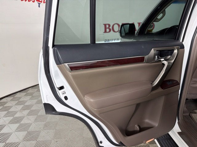 2017 Lexus GX 460